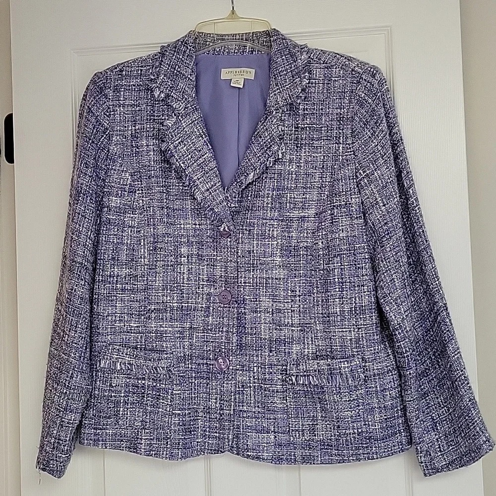 Ladies jacket - Picture 1 of 5